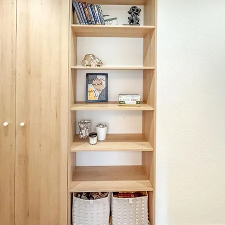 Apartment Bright & Cozy